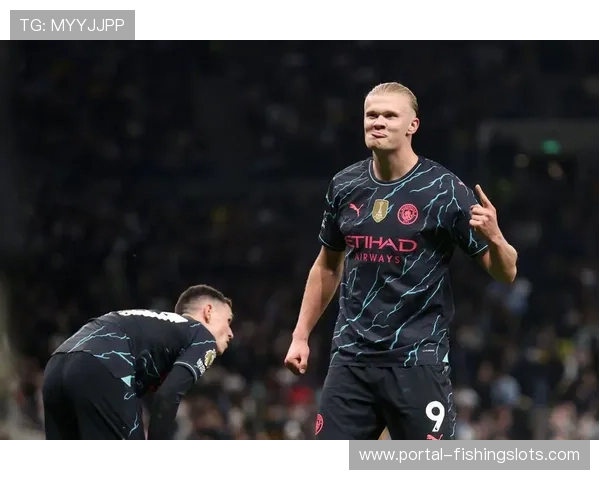 曼城前锋哈兰德替身演员:奢华腕表广告拍摄中因外貌极度相似引发关注 曼城前锋哈兰德替身演员:奢华腕表广告拍摄中因外貌极度相似引发关注